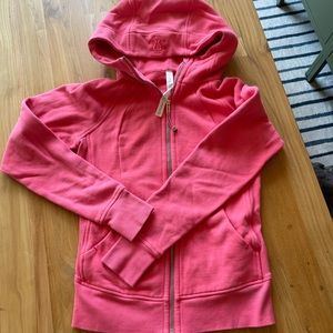 Lulu lemon scuba size 4! 🤎